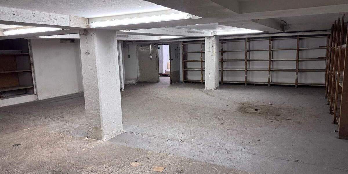 Lagerraum im Keller am Berliner Tor, ohne Provision und MwSt zimmer