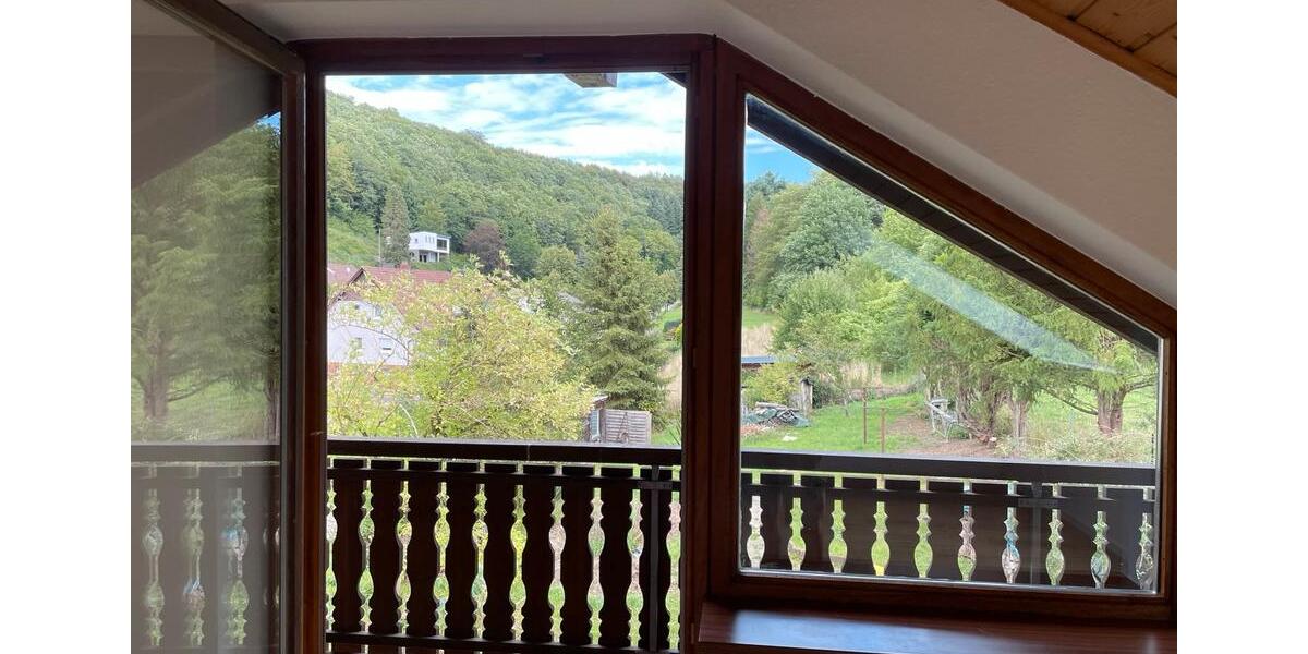 Dachgeschoßwohnung Altenglan - 4 Zimmer, 84 m&sup2;, 880&euro; | Angebot:26331350