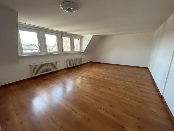 Dachgeschoßwohnung Waldshut-Tiengen Tiengen - 4 Zimmer, 115 m&sup2;, 850&euro; | Angebot:26066450