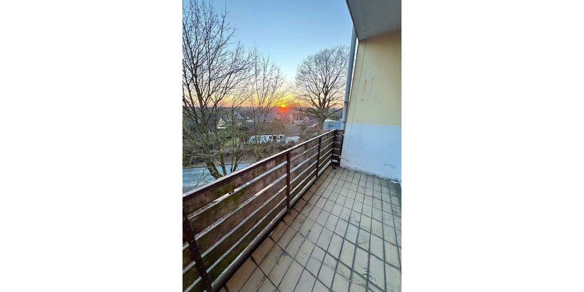 Etagenwohnung Bad Segeberg - 3 Zimmer, 72 m&sup2;, 630&euro; | Angebot:25779221