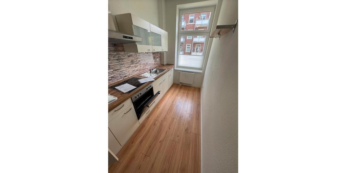 Hochparterre Lübeck Sankt Lorenz Nord - 2 Zimmer, 62 m&sup2;, 929&euro; | Angebot:25353778