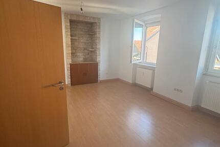 Helle 2-Zimmer-Wohnung mit Terrasse 2 zimmer