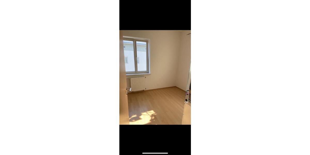 Etagenwohnung Magdeburg - 2 Zimmer, 50 m&sup2;, 380&euro; | Angebot:26692573