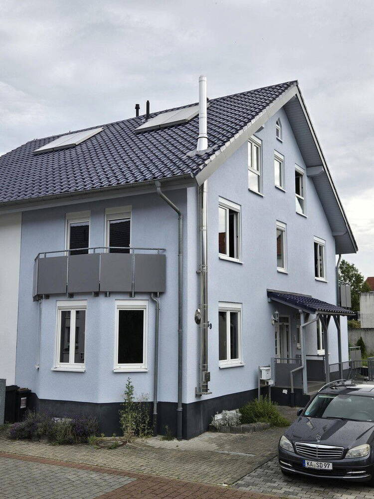Großzügige DHH in Langenbrücken