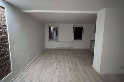 Wohnung Lemgo - 5 Zimmer, 137 m&sup2;, 1.000&euro; | Angebot:25266555