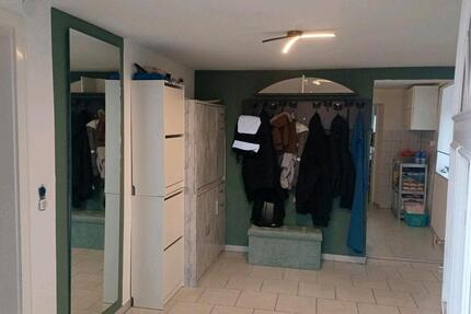 Haus Dingolfing - 6.5 Zimmer, 159 m&sup2;, 1.420&euro; | Angebot:25927801