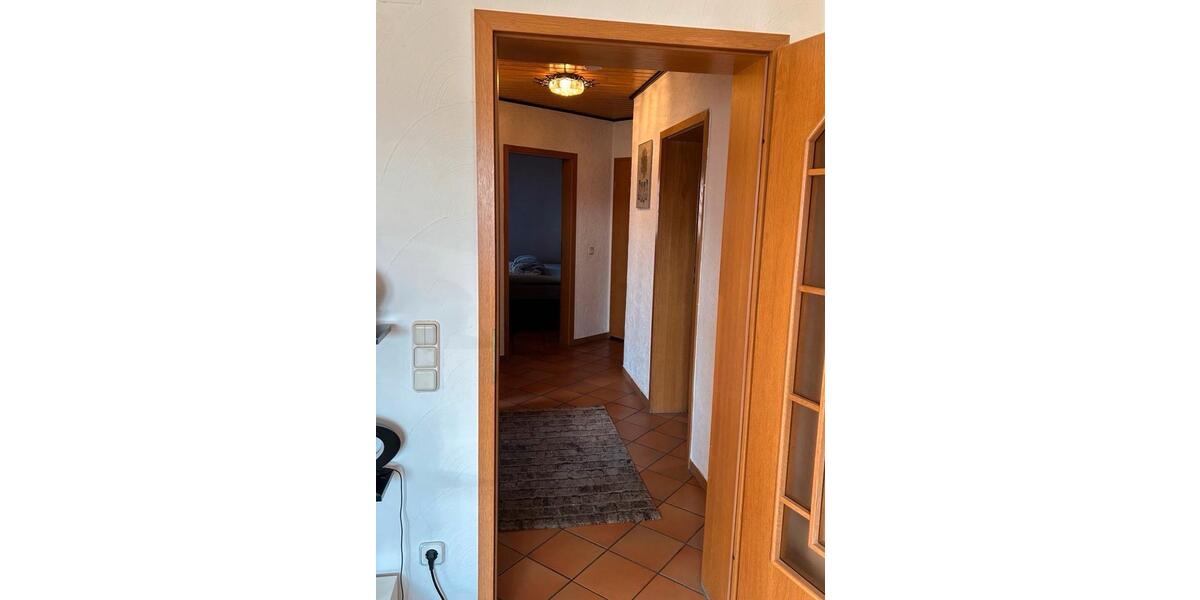 Etagenwohnung Attendorn - 3 Zimmer, 90 m&sup2;, 800&euro; | Angebot:26698795