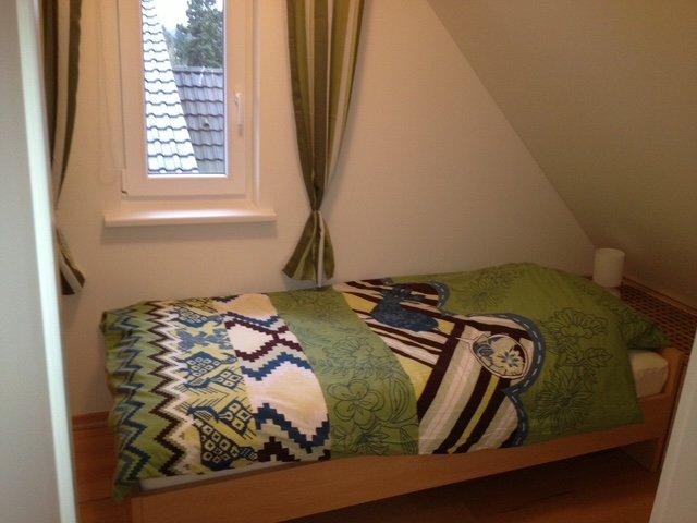 Dachgeschoßwohnung Lohmar - 2 Zimmer, 40 m&sup2;, 525&euro; | Angebot:26679361