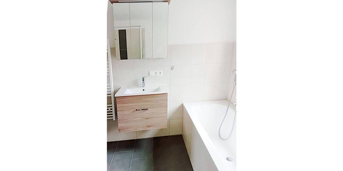 Etagenwohnung Altmärkische Wische Falkenberg - 3 Zimmer, 67 m&sup2;, 400&euro; | Angebot:26192244