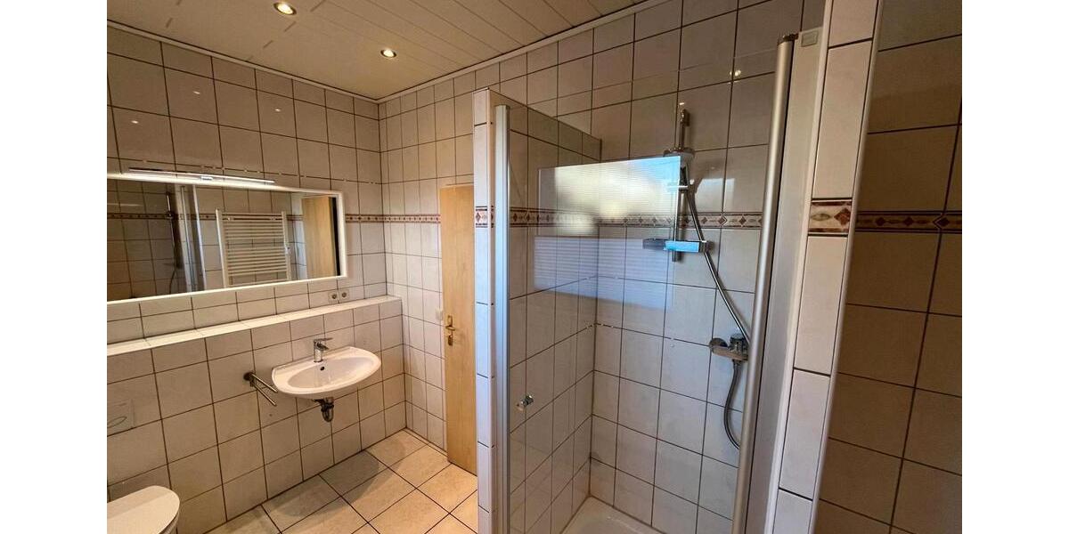 Erdgeschoßwohnung Bad Laer - 3 Zimmer, 110 m&sup2;, 675&euro; | Angebot:24996782