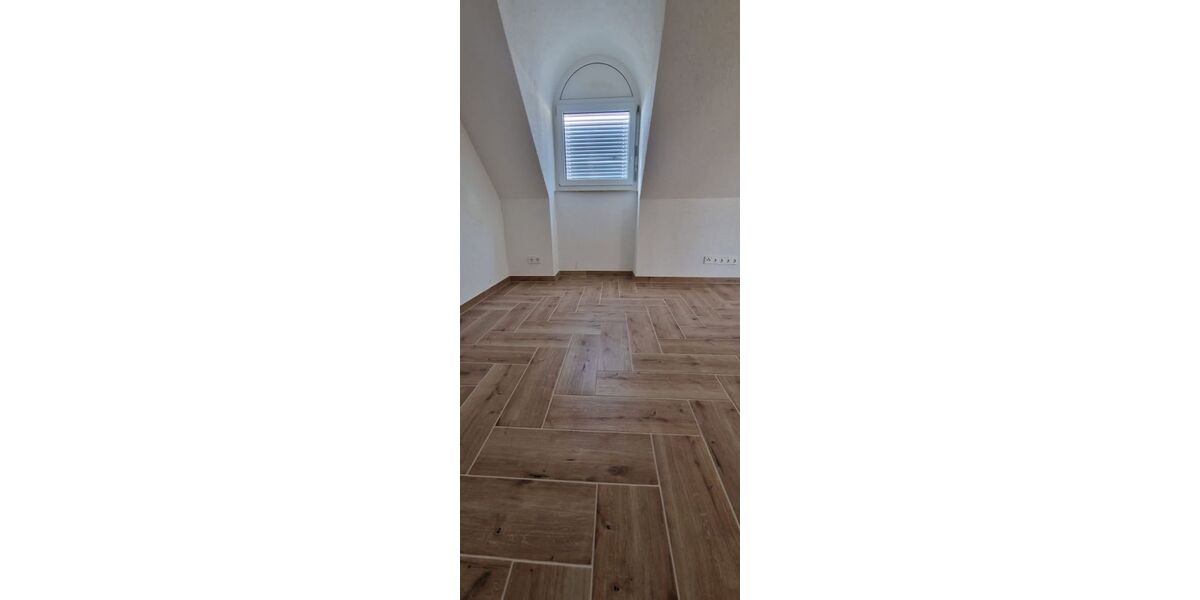 Neu sanierte grosse 3+-Zimmer Whg. Zentrum Grenzach mit BalkonLift - nagelneue Küche - Etagenwohnung Grenzach-Wyhlen Wyhlen | Angebot:26217196