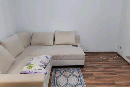 1.5 Zimmer Mitten warm 760 ab sofort mit Garage 1 zimmer