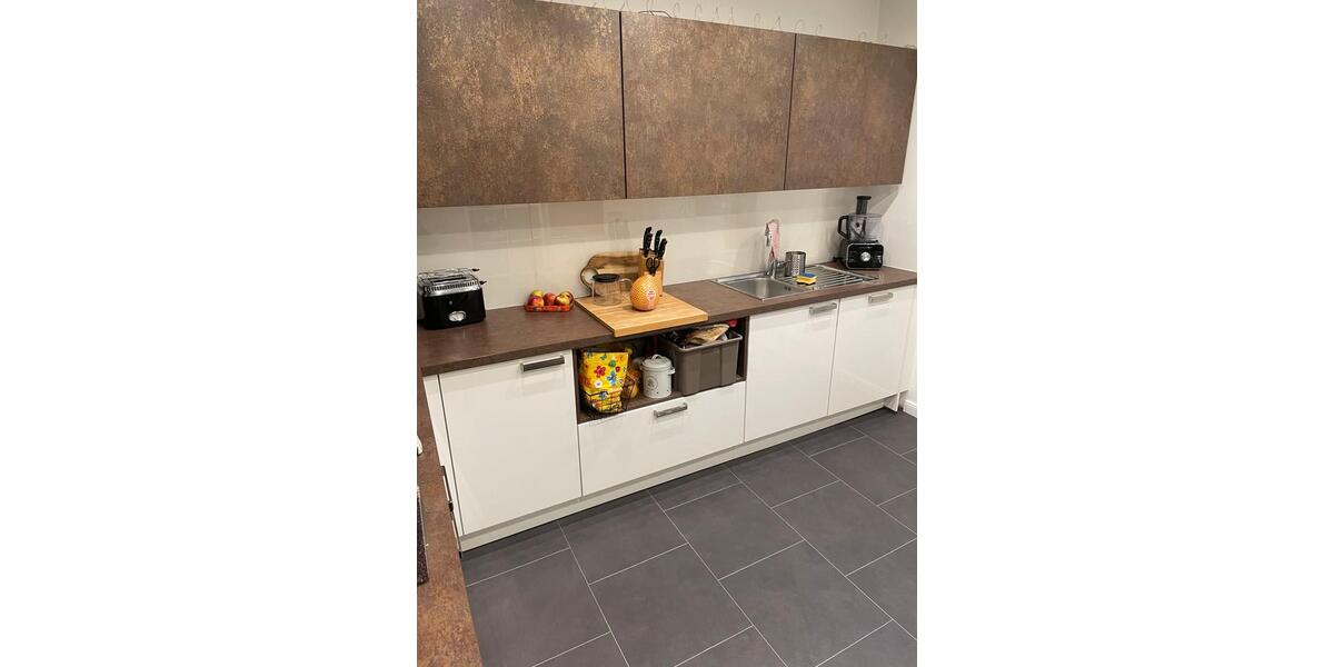 Etagenwohnung Giesen - 3 Zimmer, 84 m&sup2;, 780&euro; | Angebot:24843020