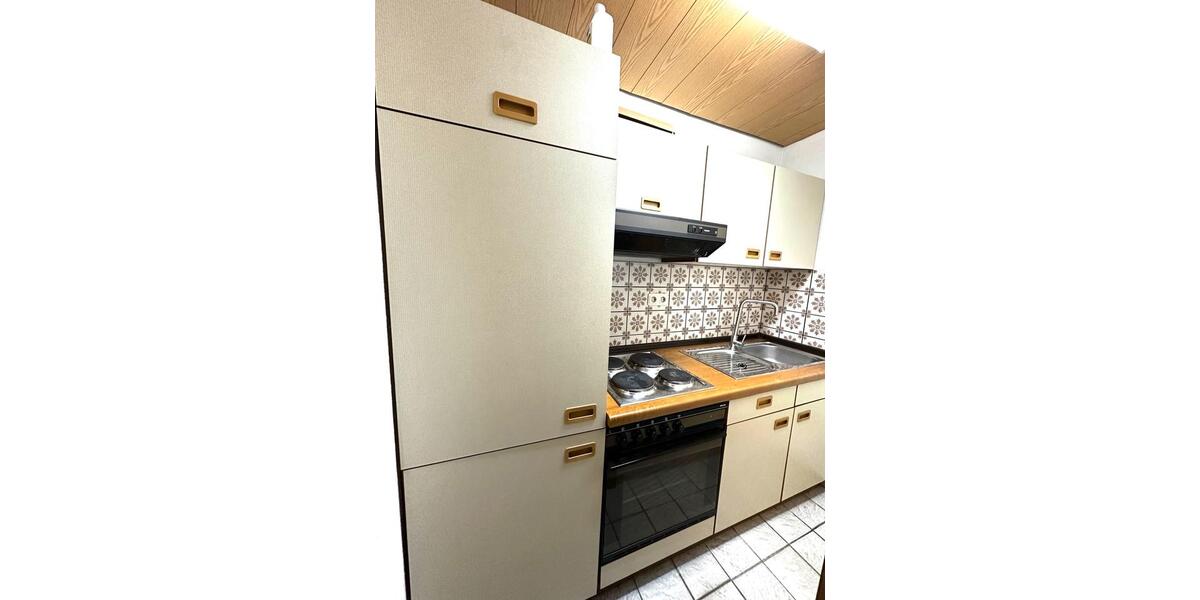Wohnen auf Zeit Würzburg Heuchelhof - 1 Zimmer, 39 m&sup2;, 325&euro; | Angebot:26317483