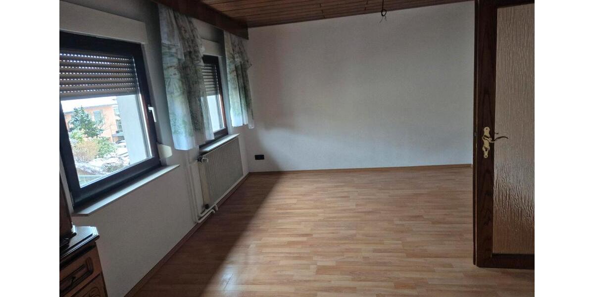 Mietwohnung 3-4 Zimmer zentral in Bad König 4 zimmer