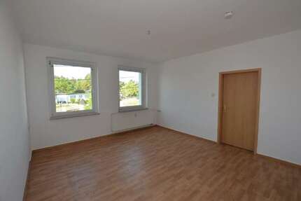 Wohnung Rückersdorf - 3 Zimmer, 65 m&sup2;, 390&euro; | Angebot:27225698