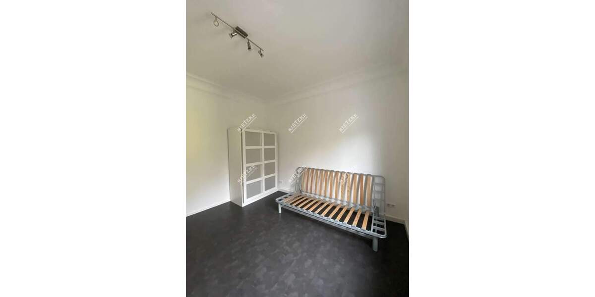Etagenwohnung Stuttgart Obertürkheim - 4 Zimmer, 115 m&sup2;, 1.380&euro; | Angebot:25726385