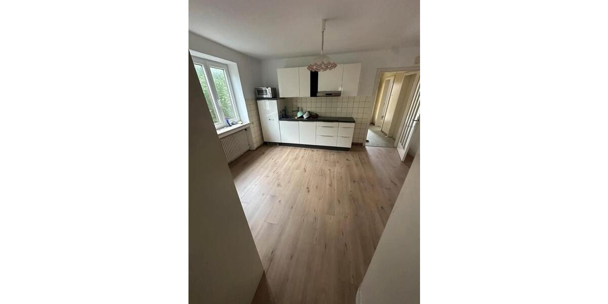 Etagenwohnung Reichertshausen - 1 Zimmer, 16 m&sup2;, 549&euro; | Angebot:26440975