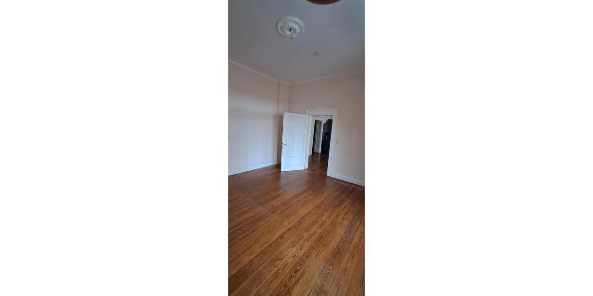 Erdgeschoßwohnung Pirmasens - 2 Zimmer, 95 m&sup2;, 850&euro; | Angebot:24658210