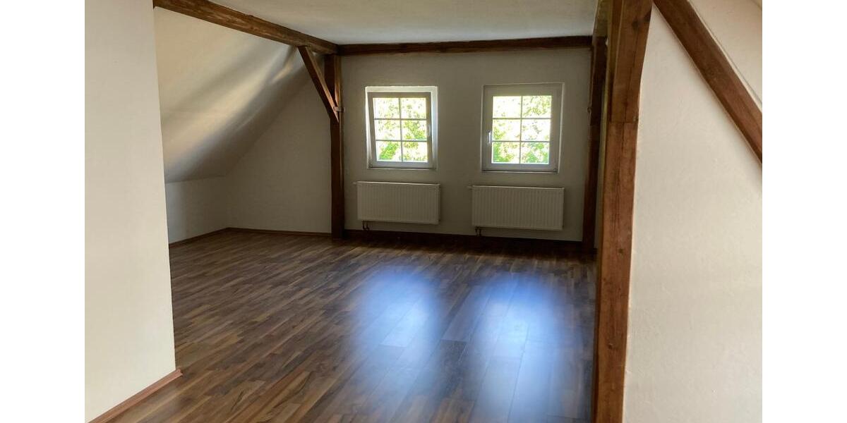charmantes Haus mit 2 Zi.-Whg.118qm mit Galerie + Deckenbalken 2 zimmer