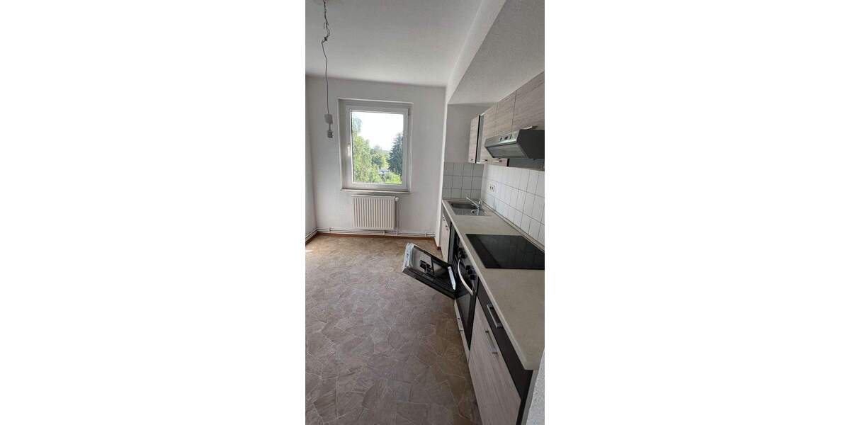 Etagenwohnung BORNA-Neukirchen Neukirchen - 2 Zimmer, 51 m&sup2;, 408&euro; | Angebot:25982889