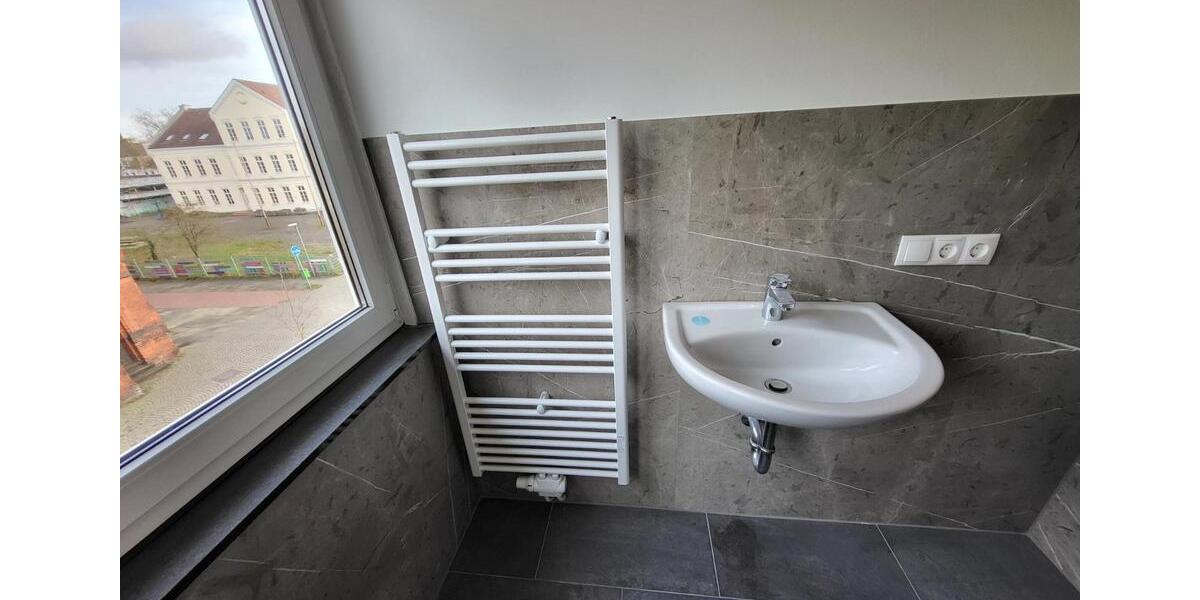 Dachgeschoßwohnung Bremen Hemelingen - 4 Zimmer, 97 m&sup2;, 1.250&euro; | Angebot:25645799