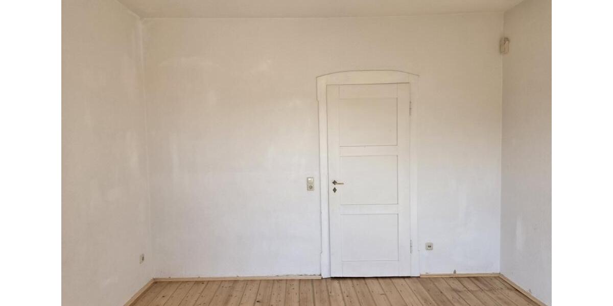 Dachgeschoßwohnung Meißen - 3 Zimmer, 75 m&sup2;, 675&euro; | Angebot:25904346