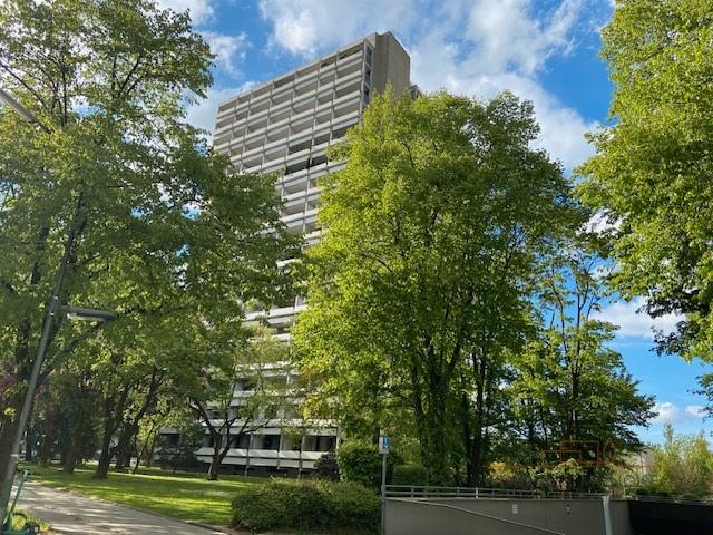 Etagenwohnung München Bogenhausen - 4 Zimmer, 127 m&sup2;, 4.100&euro; | Angebot:19001199