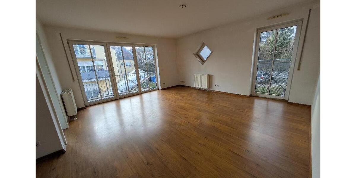 Etagenwohnung Burkhardtsdorf - 2 Zimmer, 57 m&sup2;, 340&euro; | Angebot:25871105