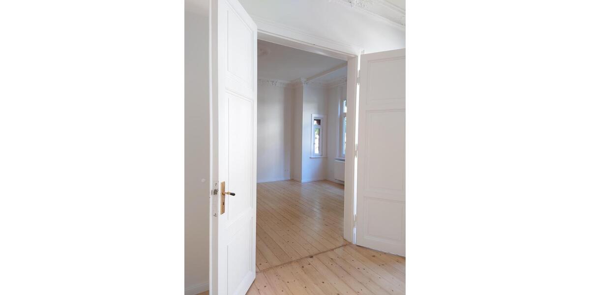 Etagenwohnung Hannover Mitte - 3 Zimmer, 100 m&sup2;, 1.560&euro; | Angebot:26538413
