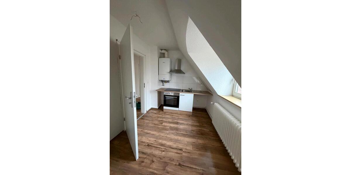 Dachgeschoßwohnung Wilhelmshaven Aldenburg - 3 Zimmer, 56 m&sup2;, 500&euro; | Angebot:24454914