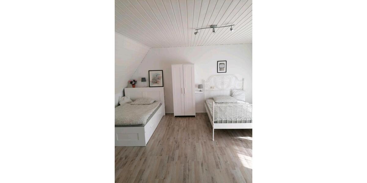 Wohnen auf Zeit Mölln - 4 Zimmer, 120 m&sup2;, 23&euro; | Angebot:25722501