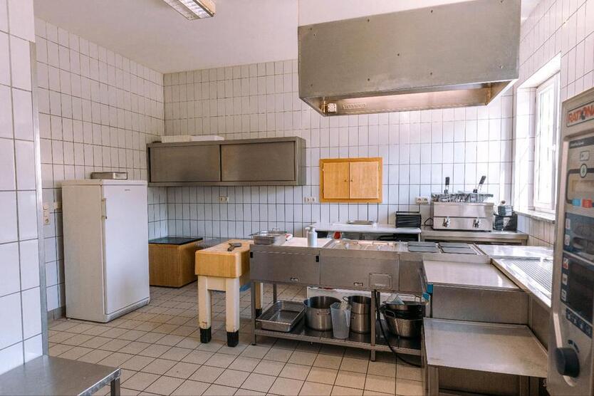 Metzgerei Gewerbefläche mit kompletter Ausstattung zu vermieten – vielseitig nutzbar