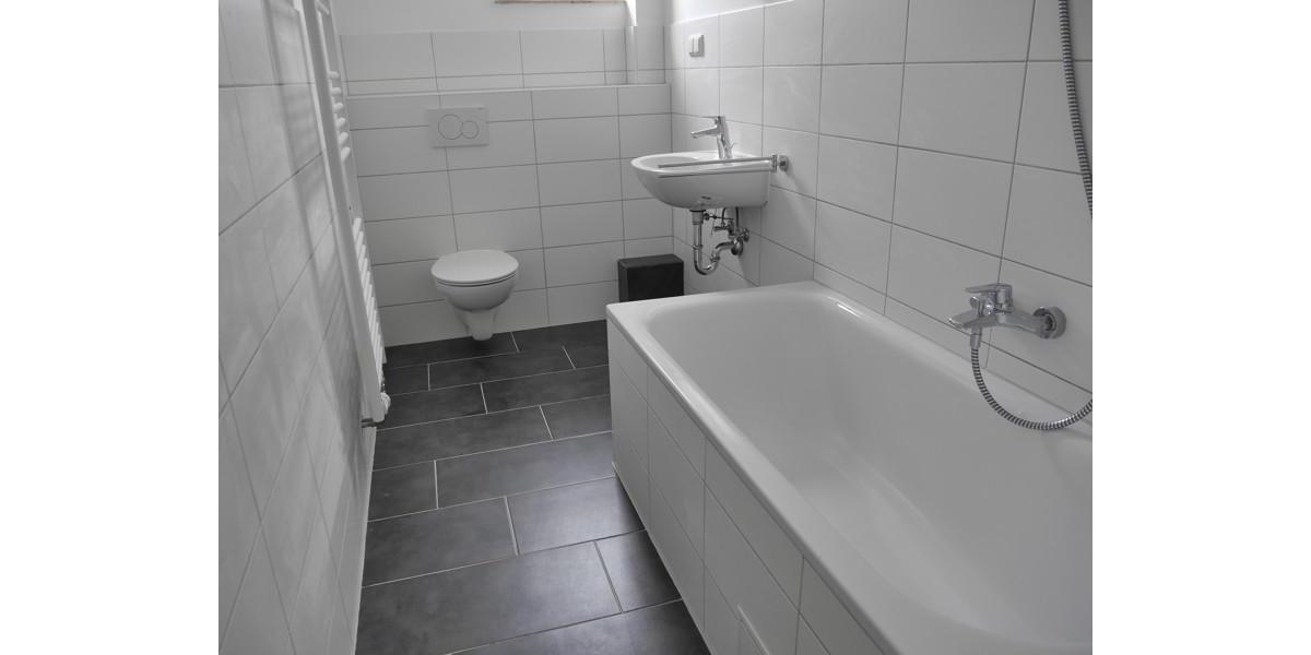 Etagenwohnung Hanau Großauheim - 3 Zimmer, 61 m&sup2;, 679&euro; | Angebot:26030011
