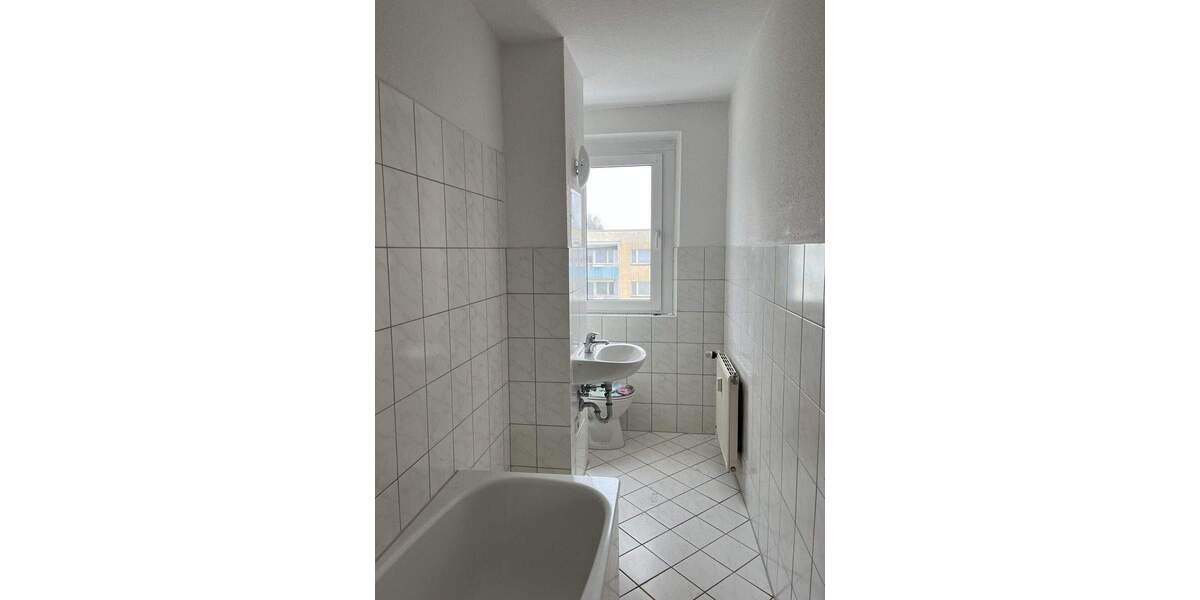 Etagenwohnung Stralsund Knieper West - 2 Zimmer, 50 m&sup2;, 340&euro; | Angebot:25801929