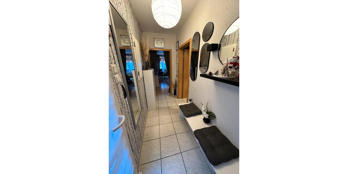 3 Zimmer Wohnung im EG nachmieter zum 1.3.26!! 3 zimmer