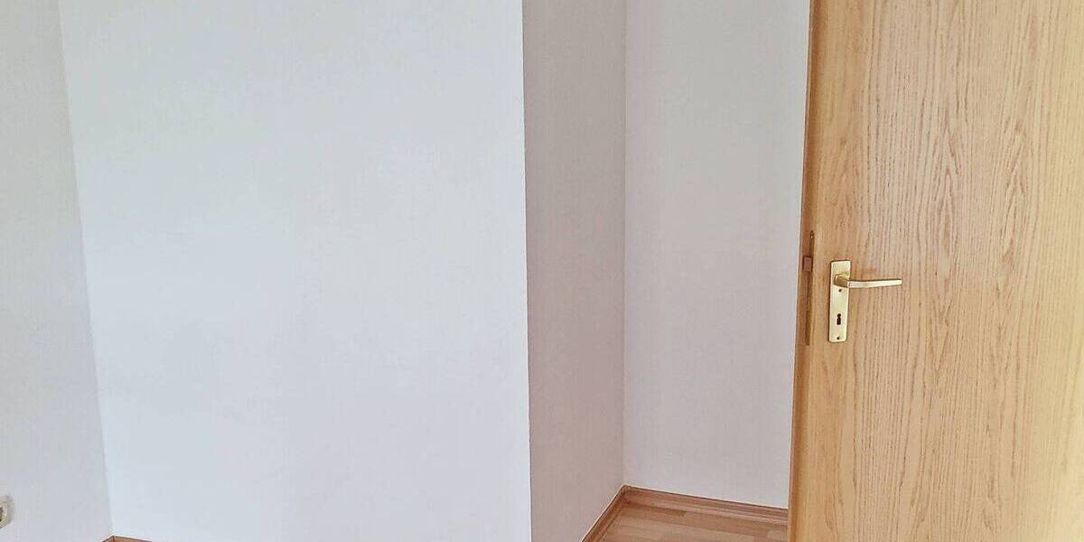 Etagenwohnung Pampow - 2 Zimmer, 50 m&sup2;, 525&euro; | Angebot:26902575