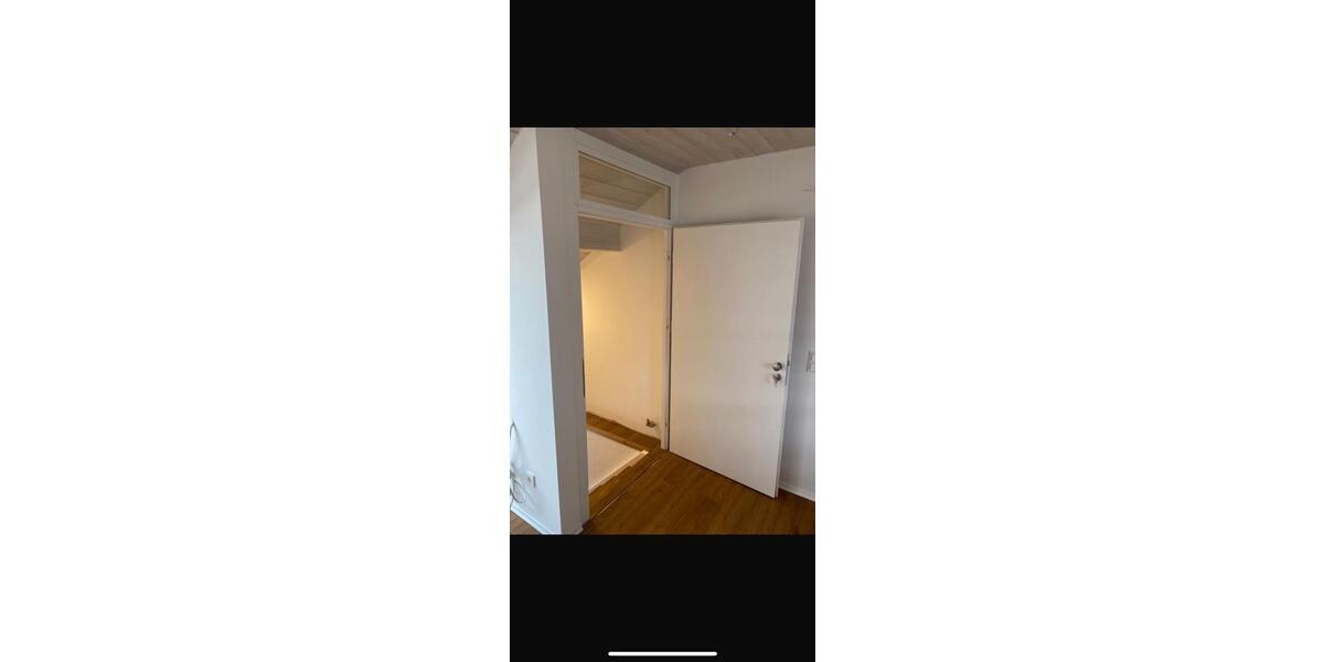 Dachgeschoßwohnung Taufkirchen - 3 Zimmer, 68 m&sup2;, 830&euro; | Angebot:25965593
