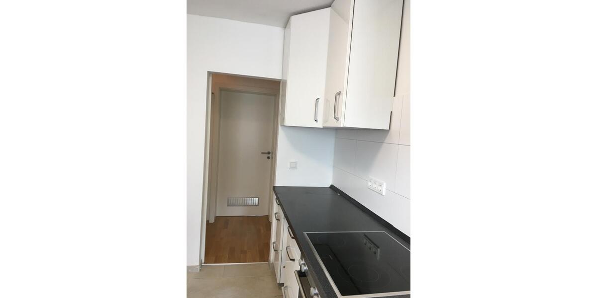 Wohnen auf Zeit Kassel - 1 Zimmer, 16 m&sup2;, 470&euro; | Angebot:25899932