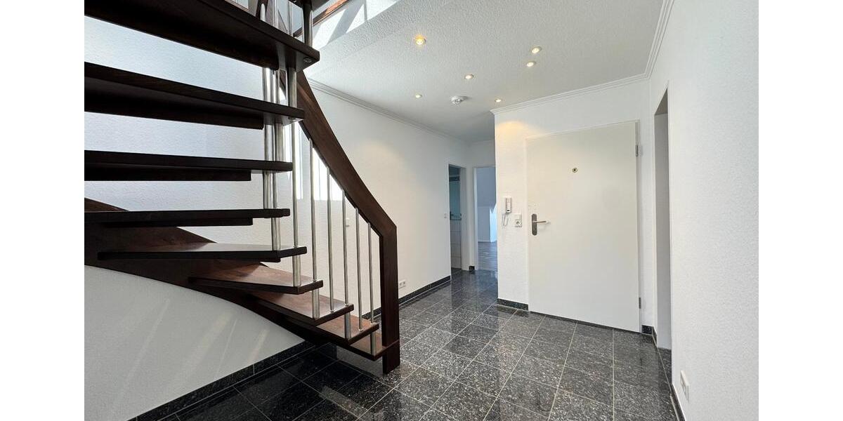 Einfamilienhaus Neumünster - 5 Zimmer, 140 m&sup2;, 1.200&euro; | Angebot:25871149