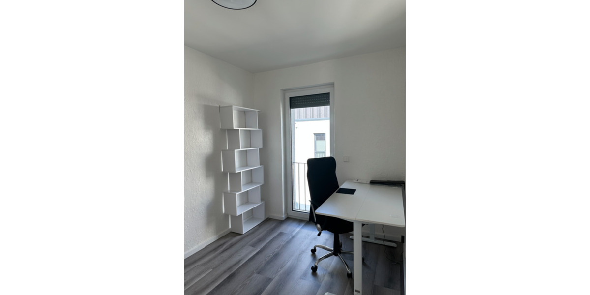 Einfamilienhaus Wolfsburg - 3 Zimmer, 120 m&sup2;, 1.600&euro; | Angebot:24416808