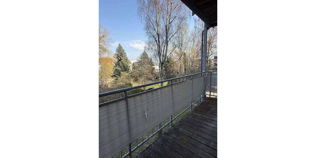 Etagenwohnung Zwickau Pölbitz - 3 Zimmer, 71 m&sup2;, 449&euro; | Angebot:26835643