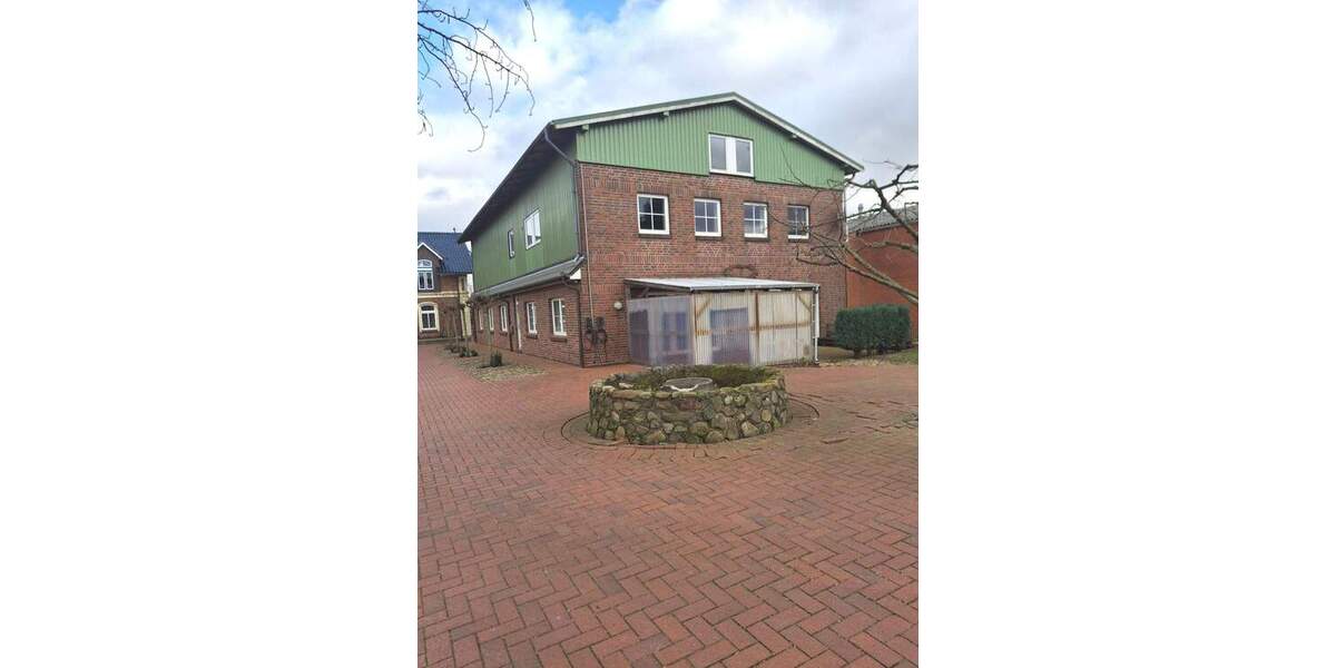 Bauernhaus, Landhaus Remmels - 8 Zimmer, 300 m&sup2;, 1.950&euro; | Angebot:25770396