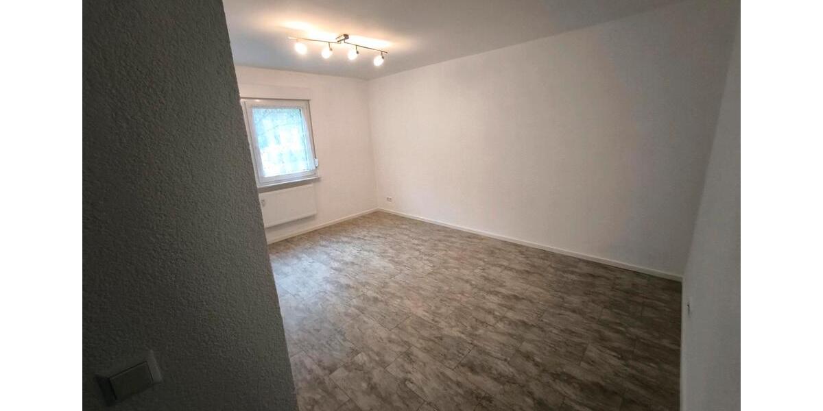Etagenwohnung Malsch - 2 Zimmer, 60 m&sup2;, 850&euro; | Angebot:25287134