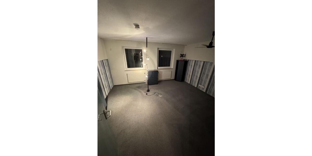 Reihenhaus Ahrensburg - 5 Zimmer, 170 m&sup2;, 1.999&euro; | Angebot:24977814