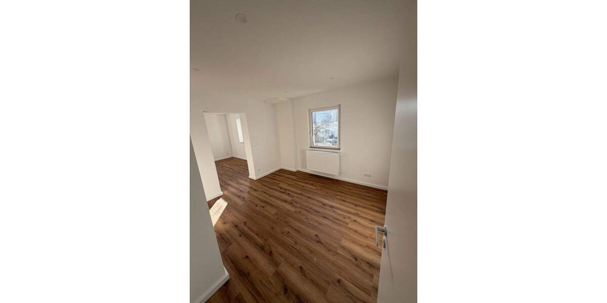 Etagenwohnung Heroldsberg - 3 Zimmer, 80 m&sup2;, 1.190&euro; | Angebot:24656764