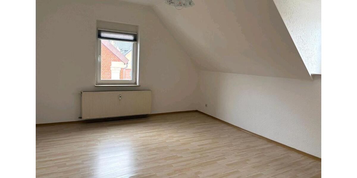Etagenwohnung Neustadt bei Coburg - 2 Zimmer, 60 m&sup2;, 380&euro; | Angebot:25639225