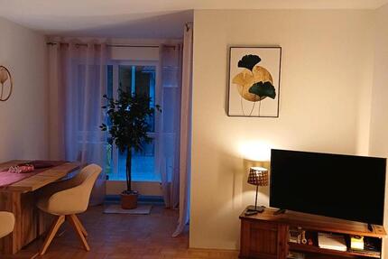 Wohnung Parsberg - 3 Zimmer, 80 m&sup2;, 700&euro; | Angebot:25282335