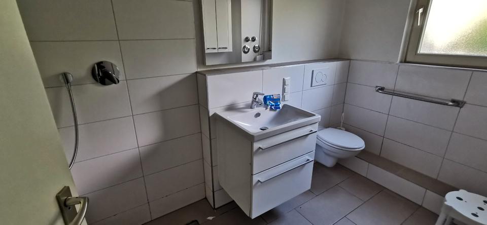 Hochparterre Neu-Isenburg Isenburg - 4 Zimmer, 102 m&sup2;, 1.100&euro; | Angebot:26601844