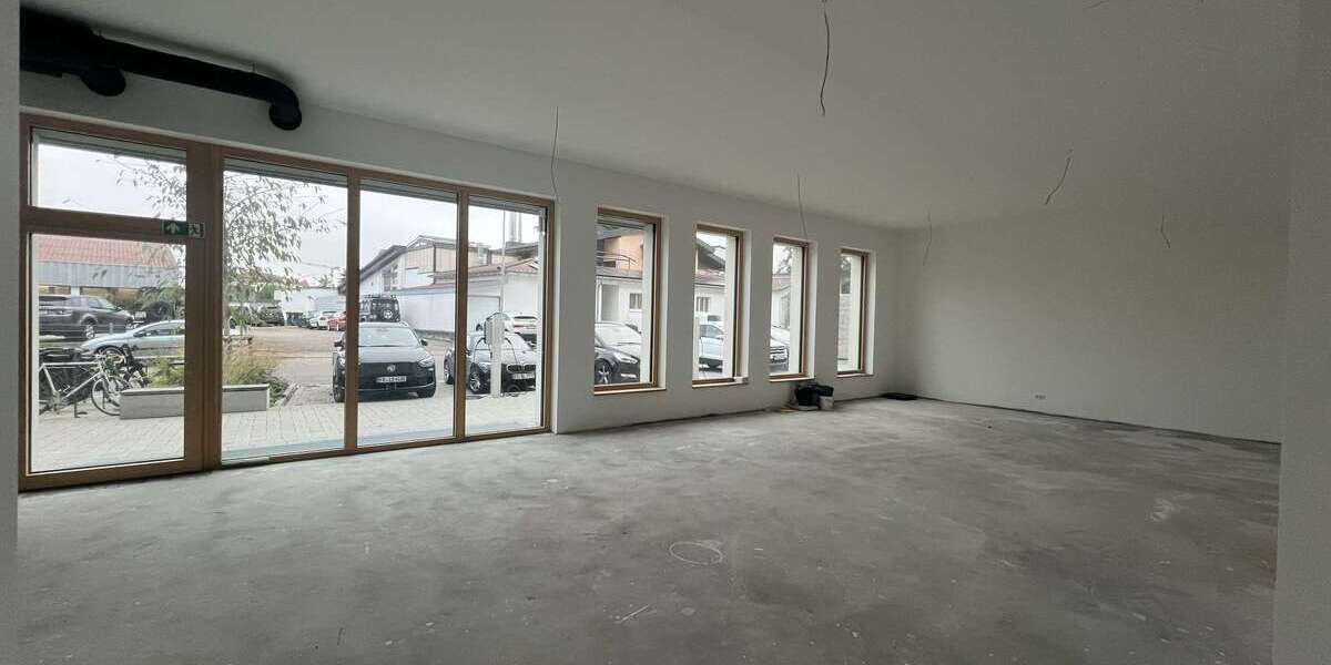 Einzelhandel in Schallstadt 1.300 € 99 m² zimmer